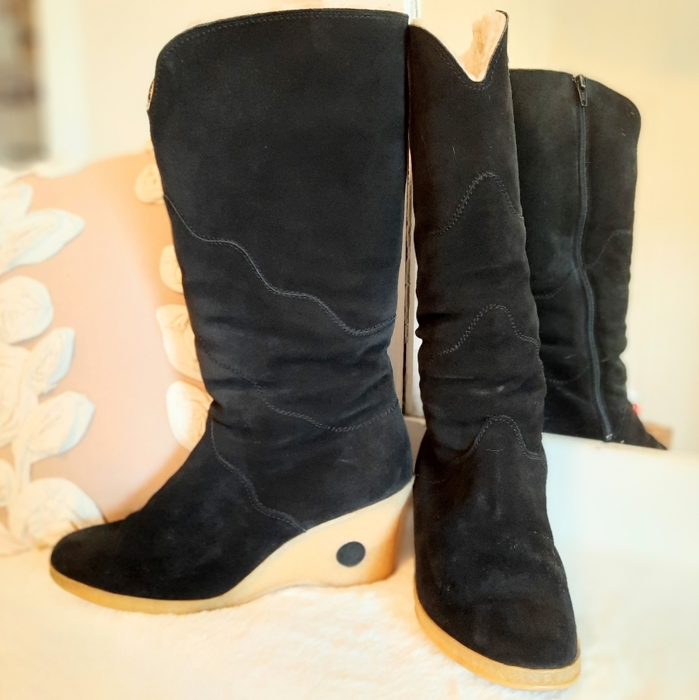 ❄Oswald Vintage Austria Shearling Wedge Suede Boot